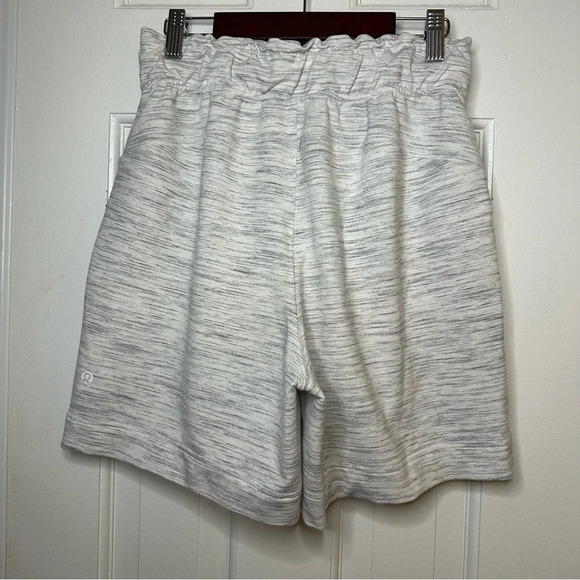 LULULEMON Hello Sunday Short Light Gray Heathered Paperbag Shorts High Waist 4 - Picture 6 of 8